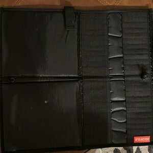 Brushfolio for sale, used but in GREAT CONDITION!